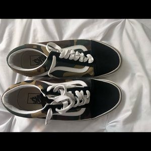 Vans Old Skool Woodland Camo, size 7.5 in men, 9 in women, Worn twice.